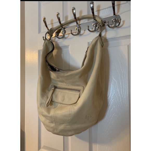 Linea Pelle Hand Bag - Picture 5 of 5